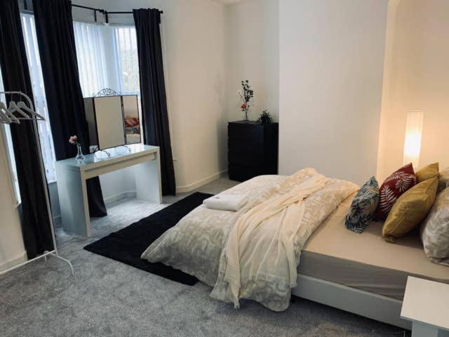 Modern & Luxurious Central - Free Parking * Liverpool